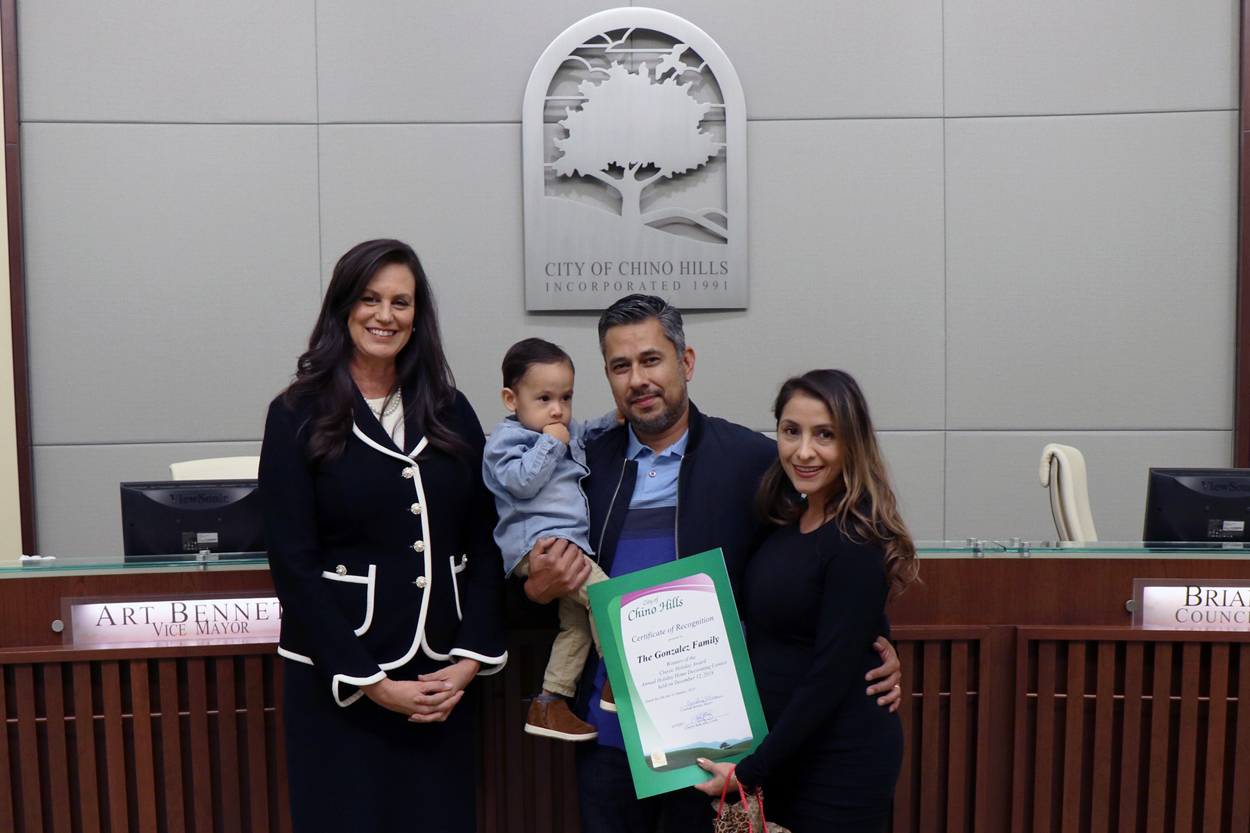 The Gonzalez Family Classic Holiday Award